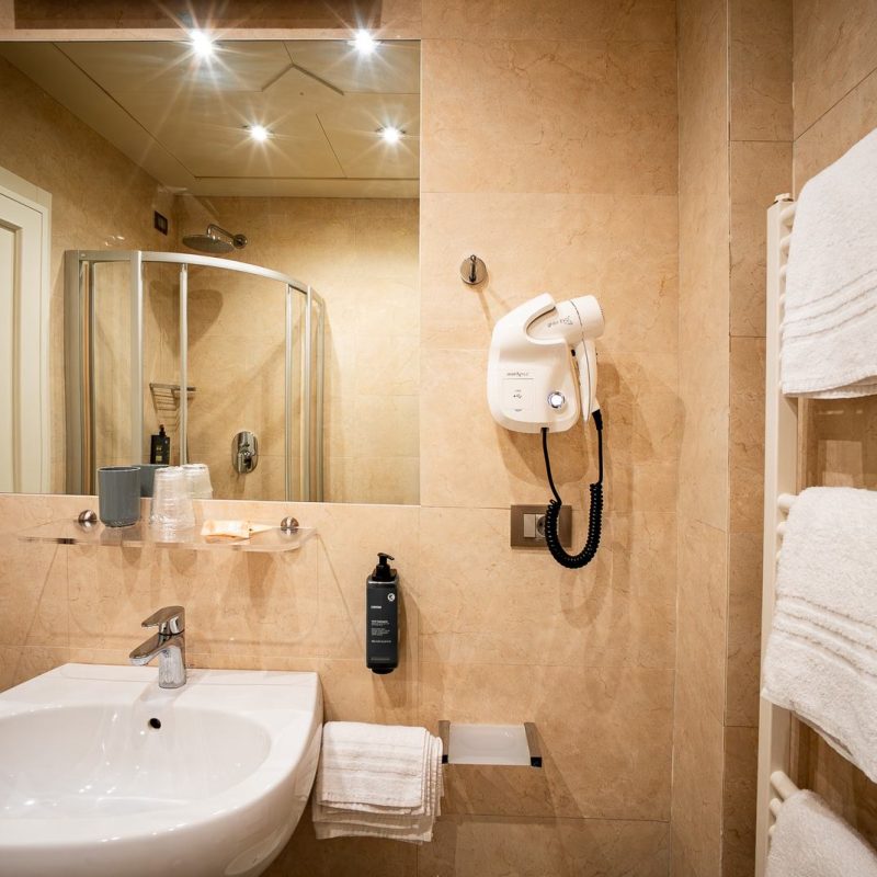 tripla-standard-hotel-esplanade-versilia-1
