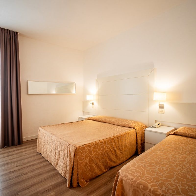 tripla-standard-hotel-esplanade-versilia-2